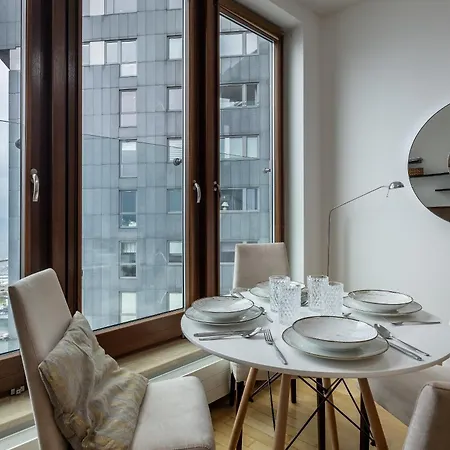 Seatowers Sailor 그디니아