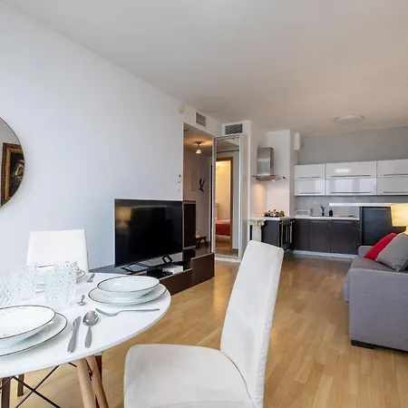 아파트 Seatowers Sailor *